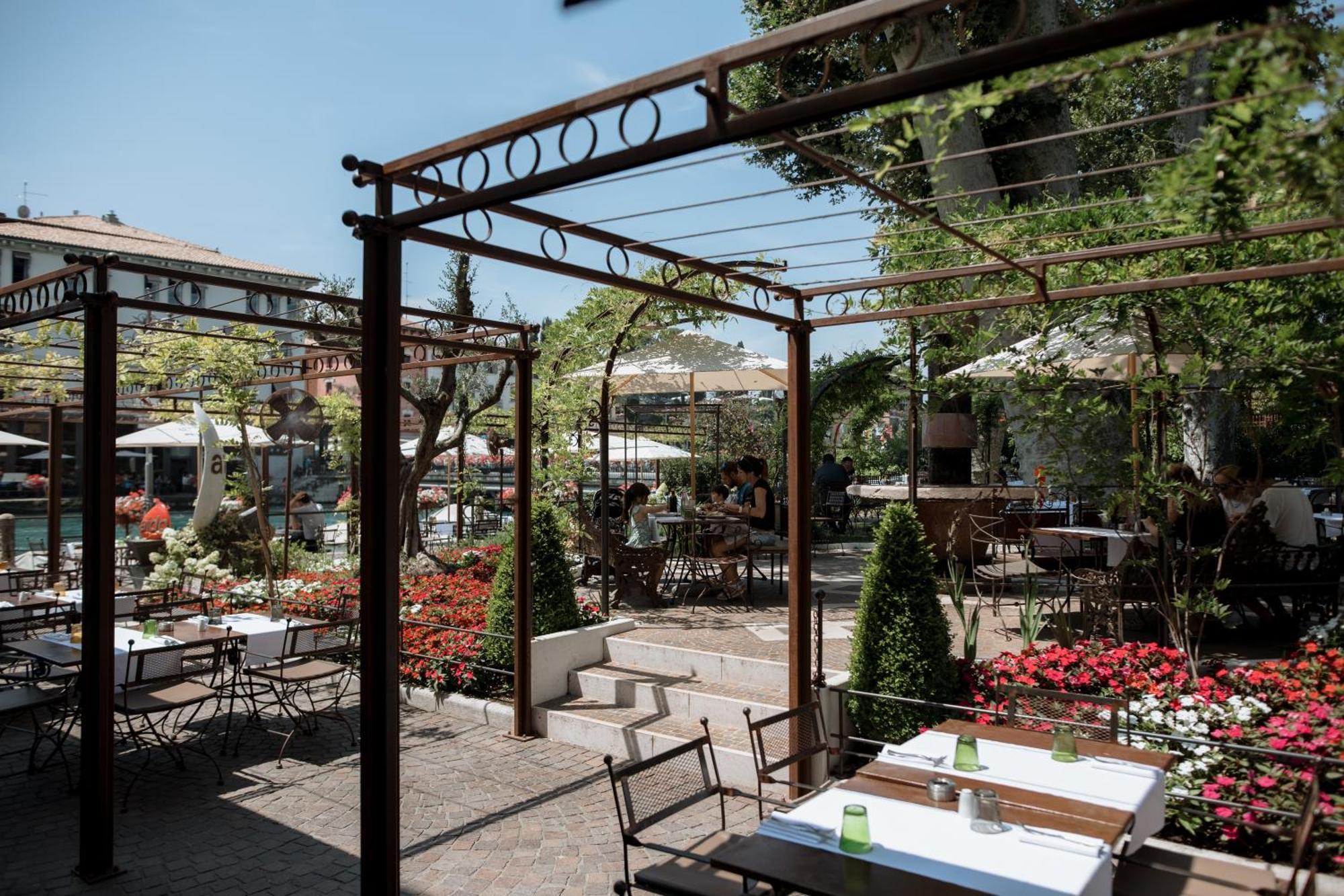 Pavillon Suite & Apartments Peschiera del Garda Ngoại thất bức ảnh