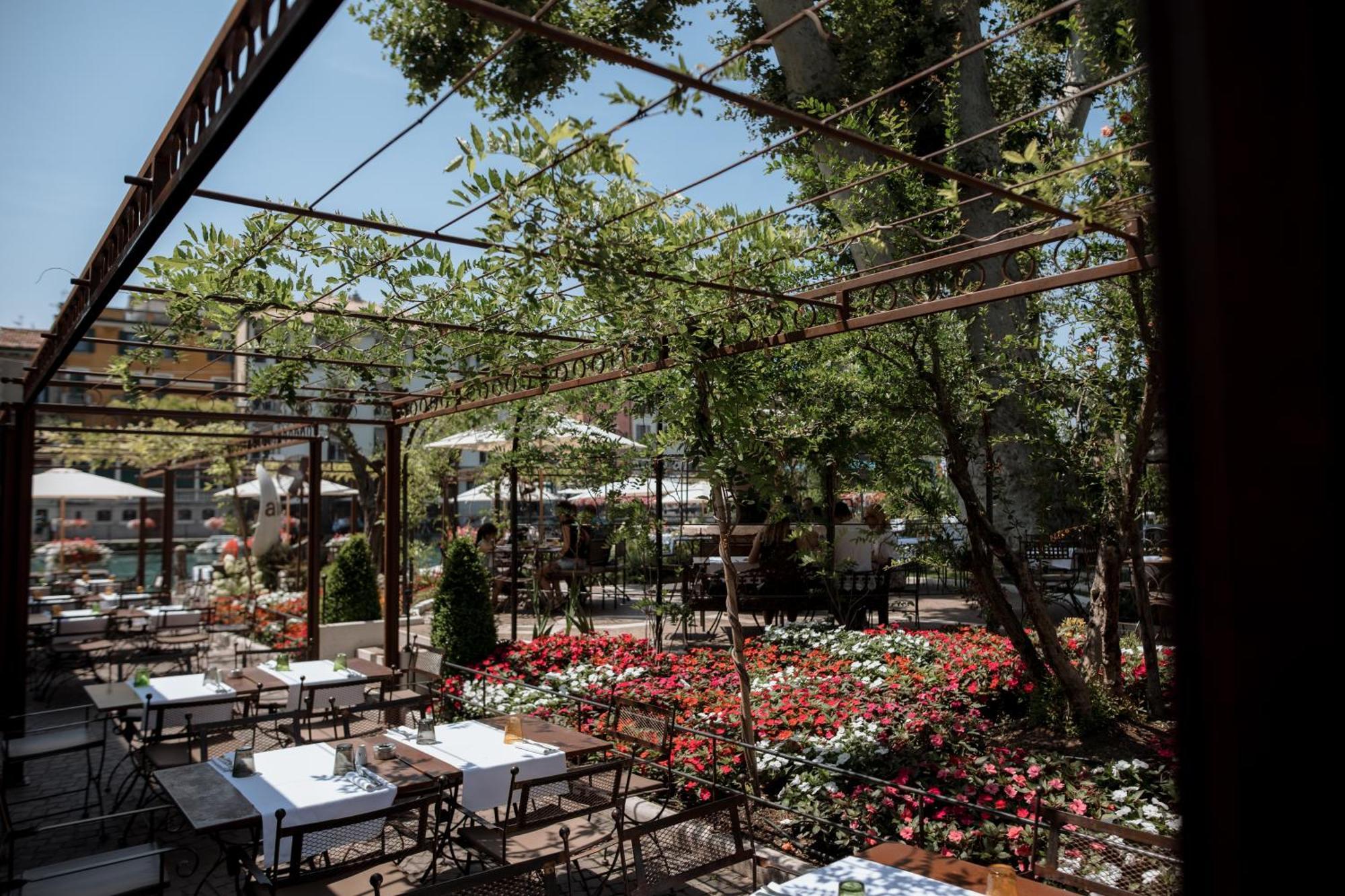 Pavillon Suite & Apartments Peschiera del Garda Ngoại thất bức ảnh